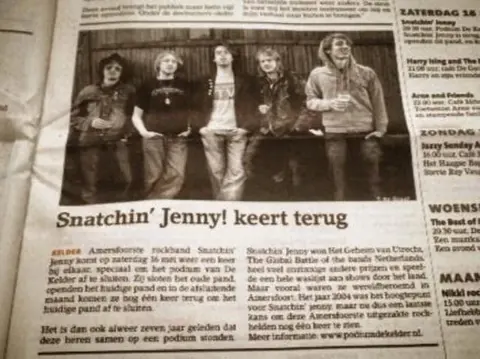 Krantenknipsel met de kop Snatchin’ Jenny keert terug